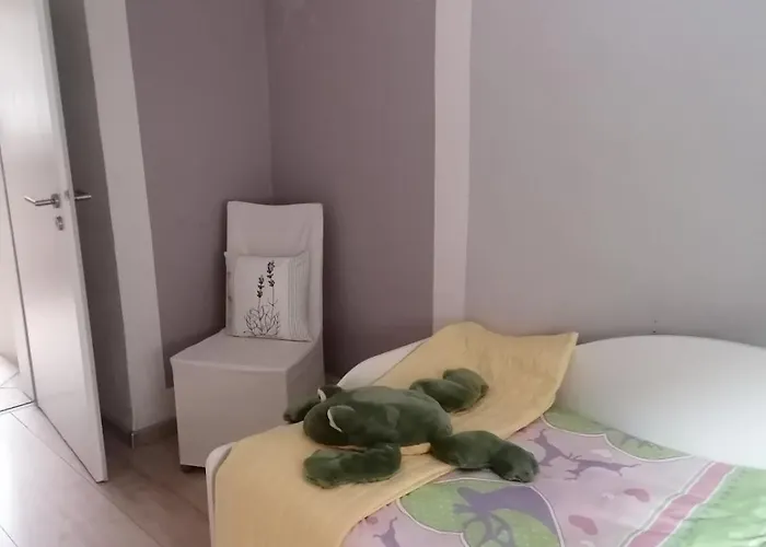 90 Sqm Near Jena And Weimar Niederdorla